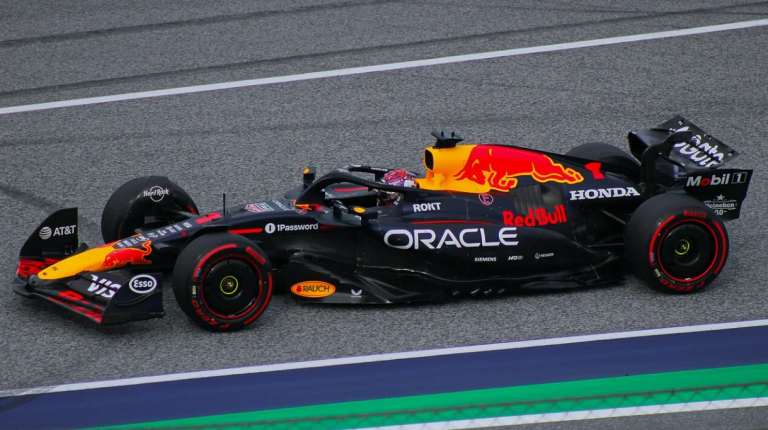 شبیه ساز جدید الهام گرفته از فرمول 1 رونمایی شد: ارائه فناوری Elite Motorsport به رانندگان