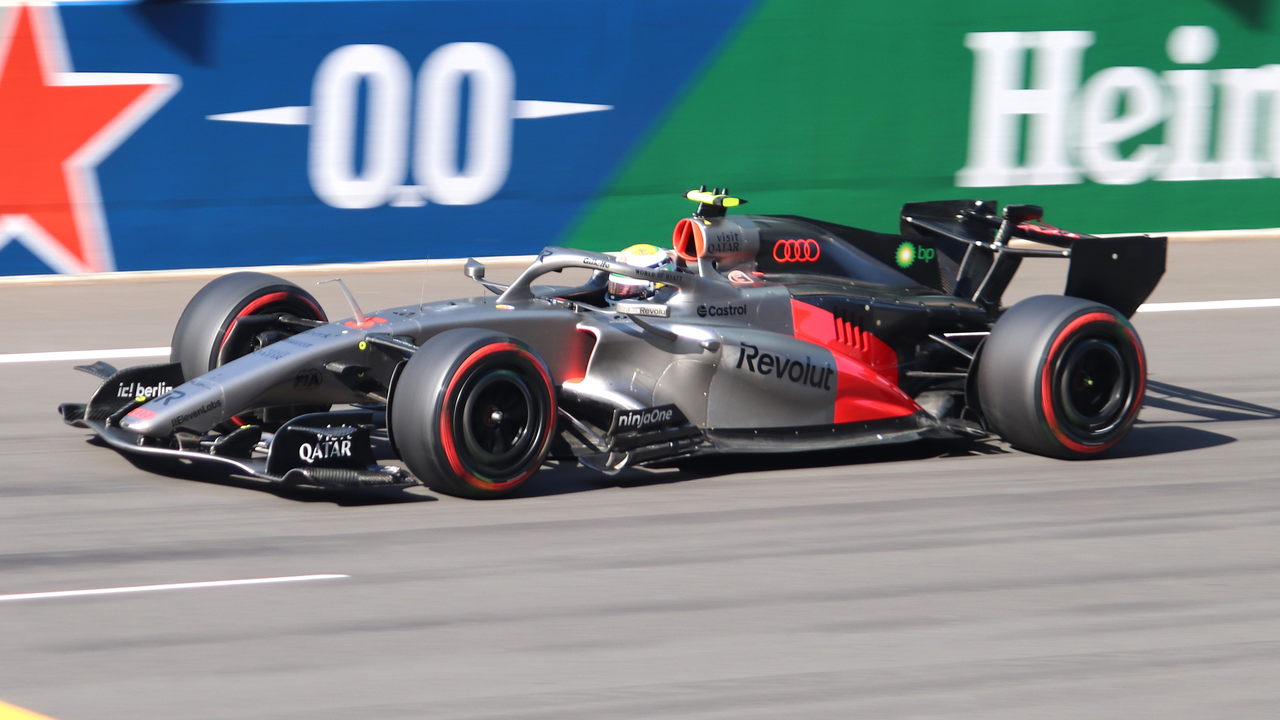 Gabriel Bortoleto Audi F1 car