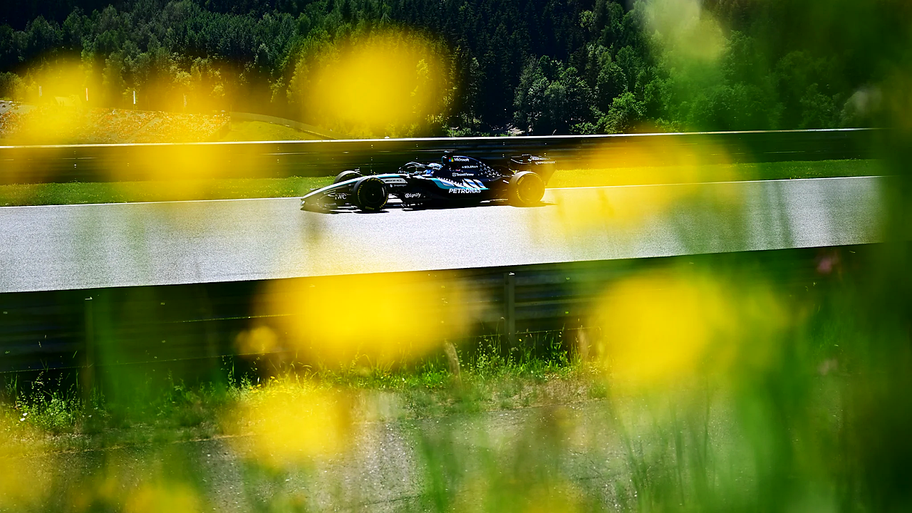 Antonelli Leads Mercedes One-Two as Austria FP1 Starts With a Statement image 4