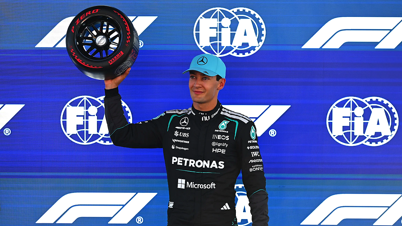 Hamilton hovorí, že Ferrari môže bojovať po prvom rade Barcelona Lap redakčná fotografia 3
