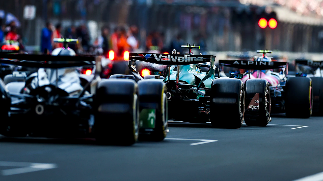 Mercedes, Avstriya Friday Benchmark-a sahib olmasına baxmayaraq, mübarizə aparacağını gözləyir