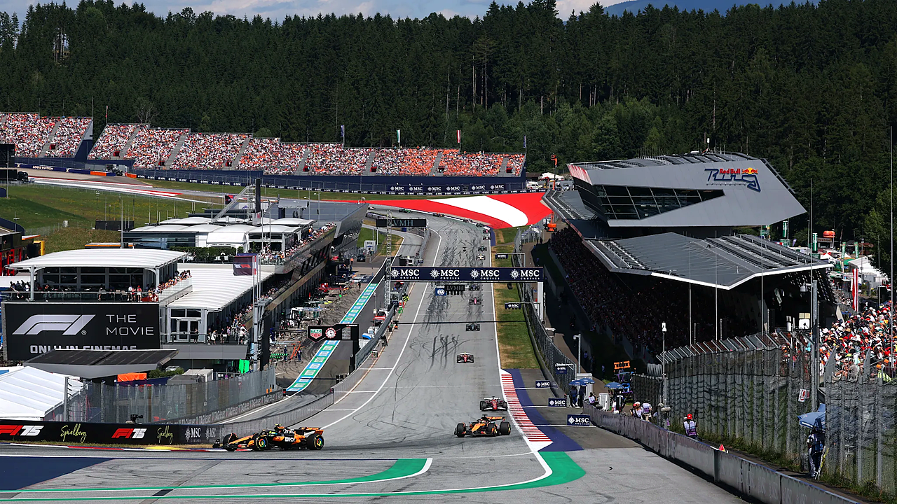 Piastri Says McLaren Are a Step Behind Antonelli After Productive Austria Friday image 2