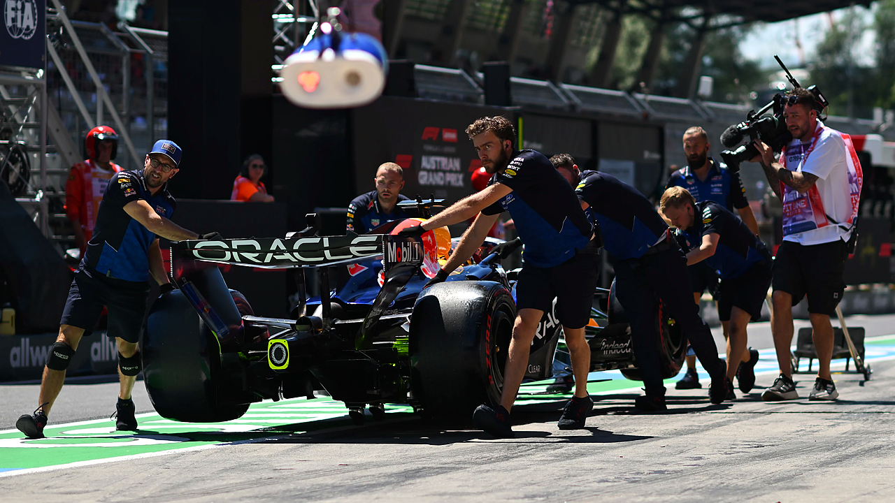 Red Bull Yüksəltmə Həftəsonu Hadjarın Adi Hiss Xəbərdarlığı ilə Başlayır, şəkil 2