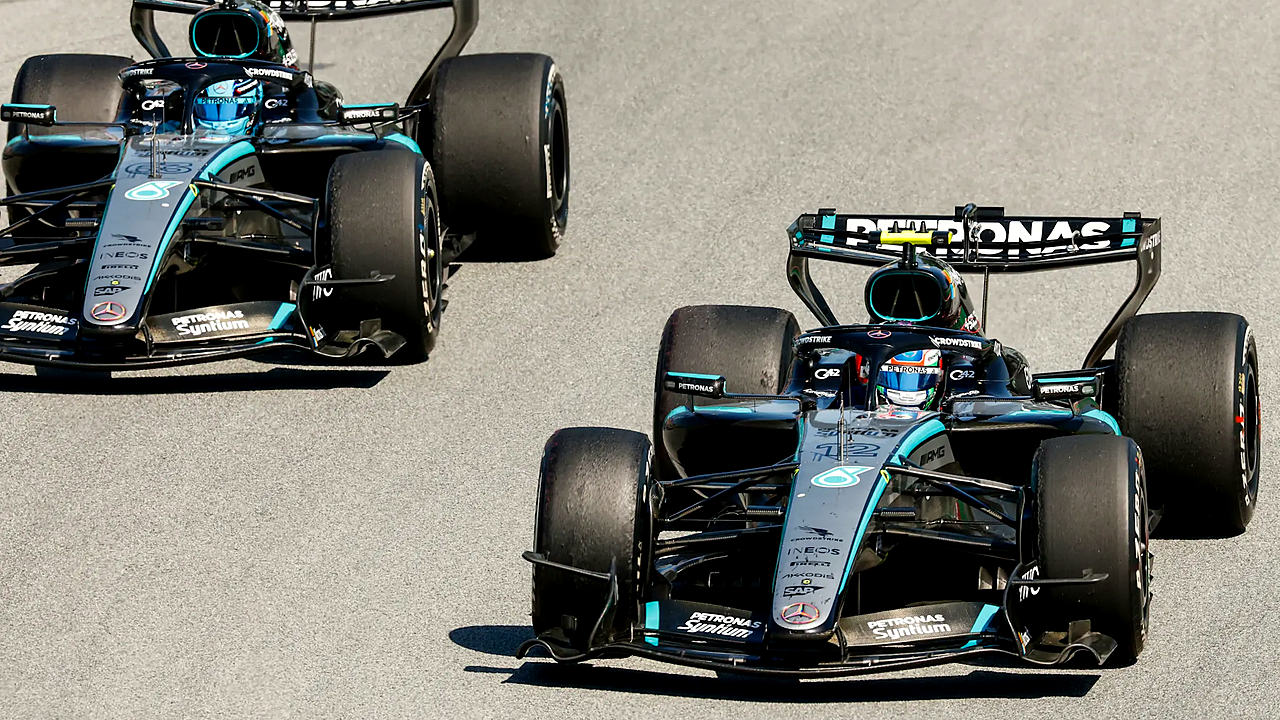 Rosberg Calls Hamilton's First Ferrari Win a Legendary F1 Moment - image 3