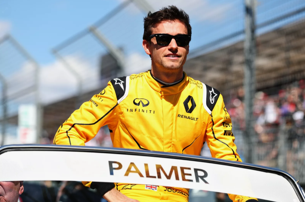 Analisi della mentalità aggressiva da corsa eroe o niente di Charles Leclerc in Formula 1.