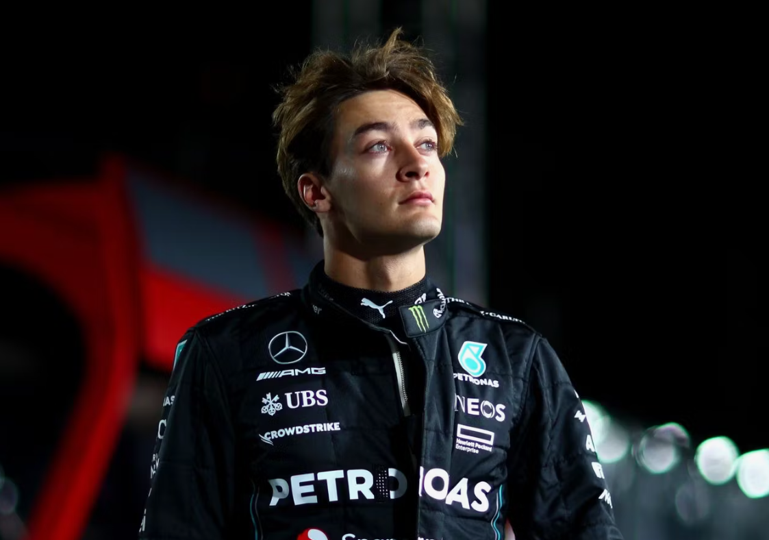 George Russell ในช่วงสุดสัปดาห์การแข่งขัน Formula 1 นําเสนอความเร็ว ความสม่ําเสมอ และความมุ่งมั่น