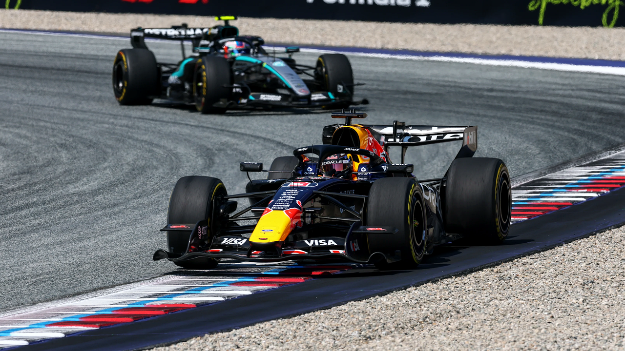 Piastri's P4 Saves McLaren After Norris Loses Austria in the Opening Phase