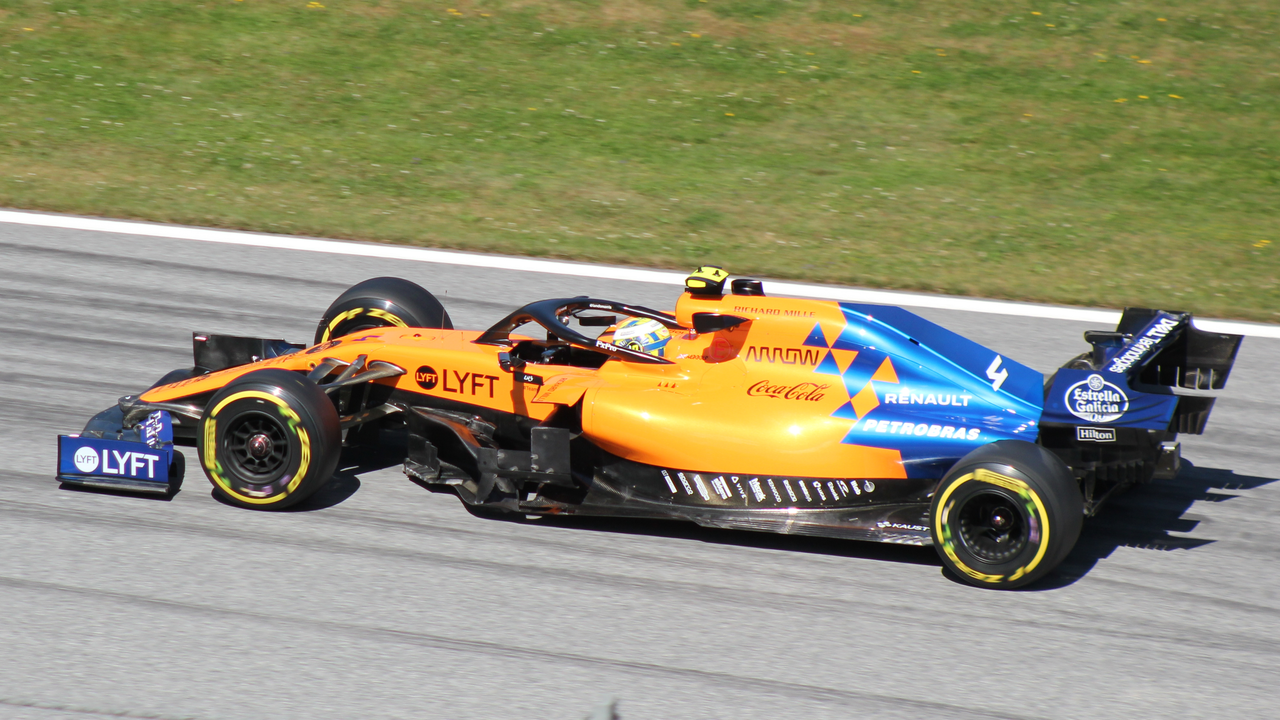 F1 cars racing through Turn 3 Red Bull Ring