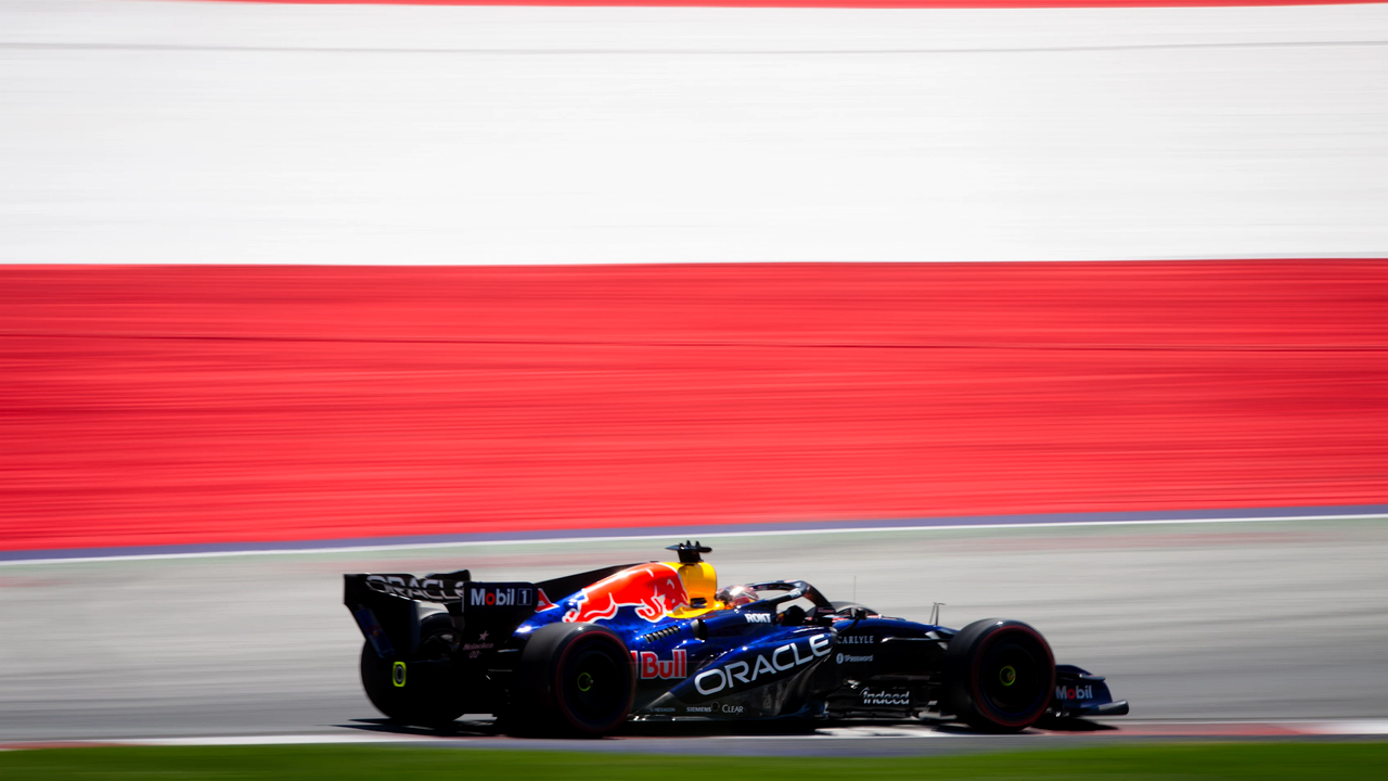 Verstappenin 9-cu döngədəki qəzası Red Bull-u evdə axtarışa buraxdı