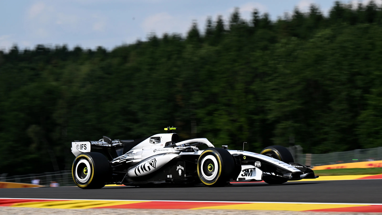 ベルギーでのキャデラックF1マシンのカラーリング変更