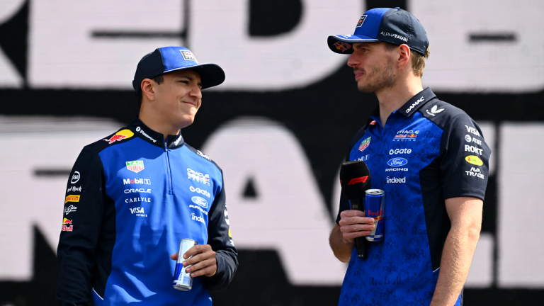 Hadjarov vzostup v Red Bulle teraz závisí od pokojného porovnania s Verstappenom
