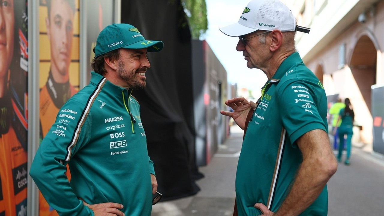 Newey expects Alonso to remain with Aston Martin in 2027