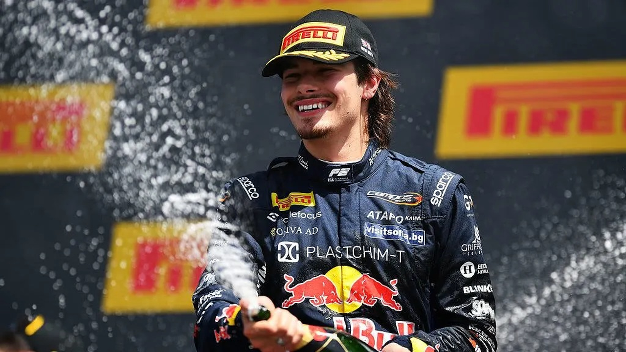 Nikola Tsolov celebrates a 2026 Formula 2 victory